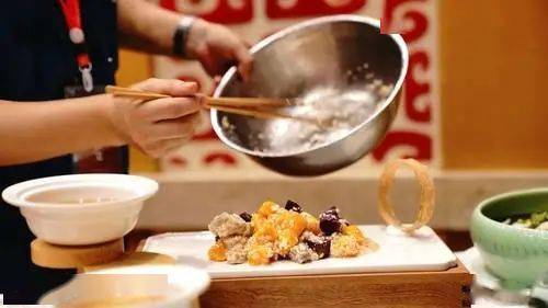 陕西省旅游住宿业餐饮服务现场实操培训暨服务技能竞赛圆满举行