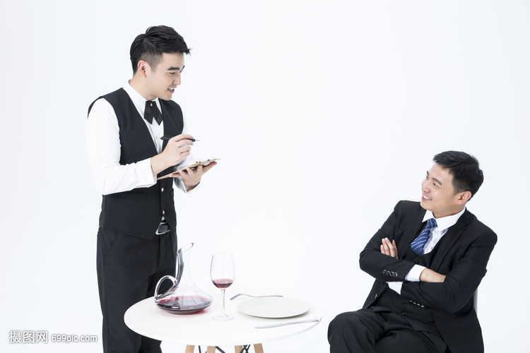 高效点菜服务 提升餐饮体验的关键环节